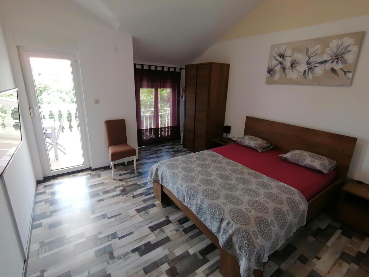 הוילה House Srima-Vodice Dalmatia מראה חיצוני תמונה