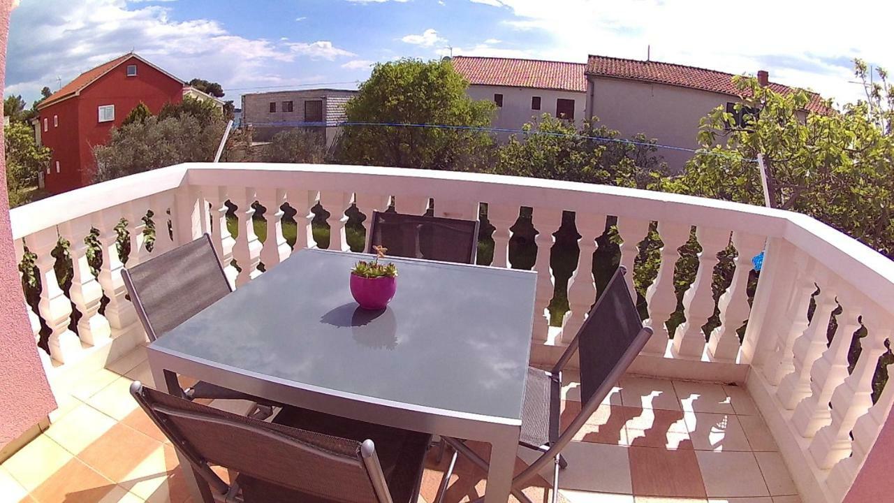 הוילה House Srima-Vodice Dalmatia מראה חיצוני תמונה