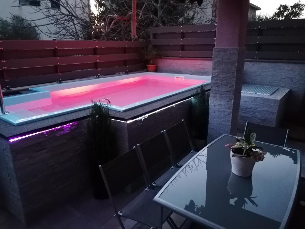 הוילה House Srima-Vodice Dalmatia מראה חיצוני תמונה